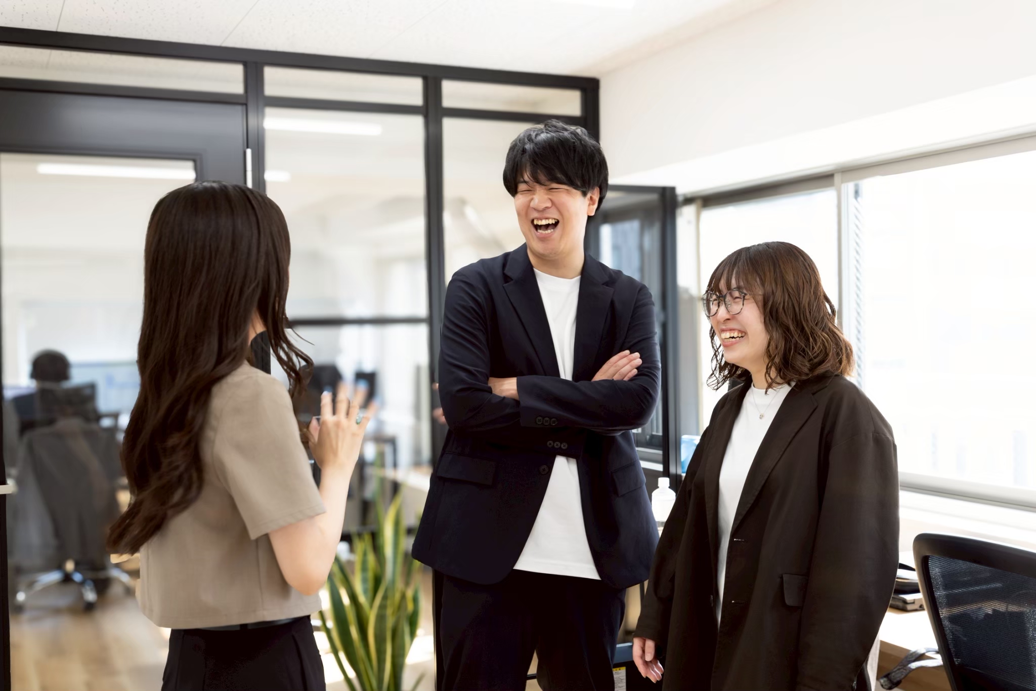 FREEDGEの従業員の様子